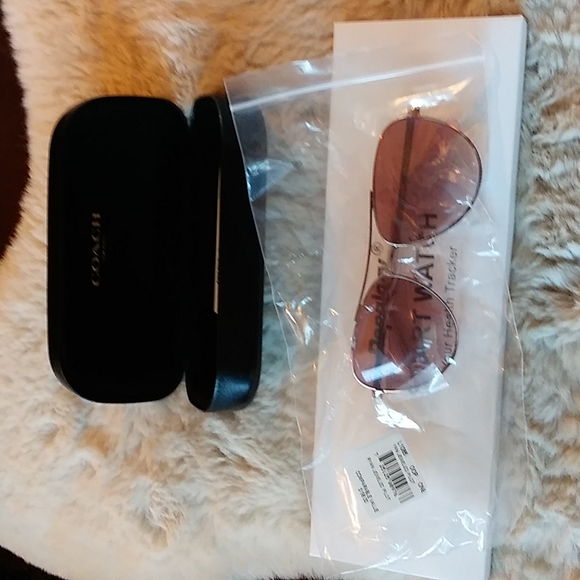 Nwt. Coach YAN jeweled pilot aviator sunglasses gold trim. - Picture 2 of 9